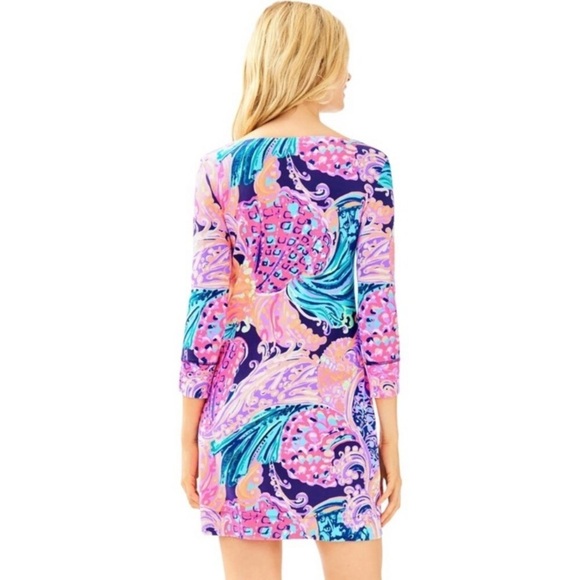 LILLY PULITZER Sophie UPF 50+ Dress in All That She Wants Print - Picture 6 of 16